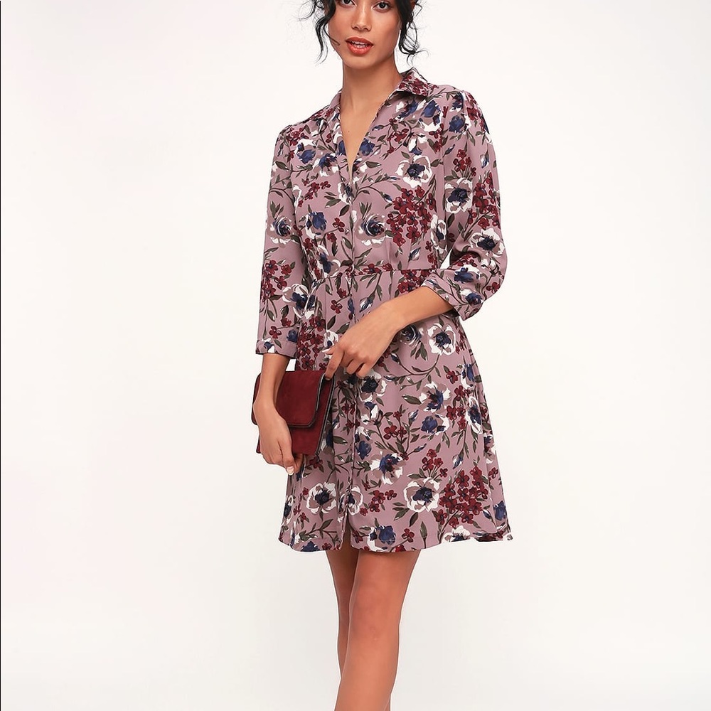 Lulu’s Mauve floral button up dress NWT